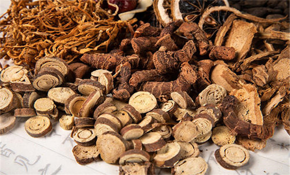 川牛膝有養(yǎng)肝腎、強(qiáng)筋骨的功效