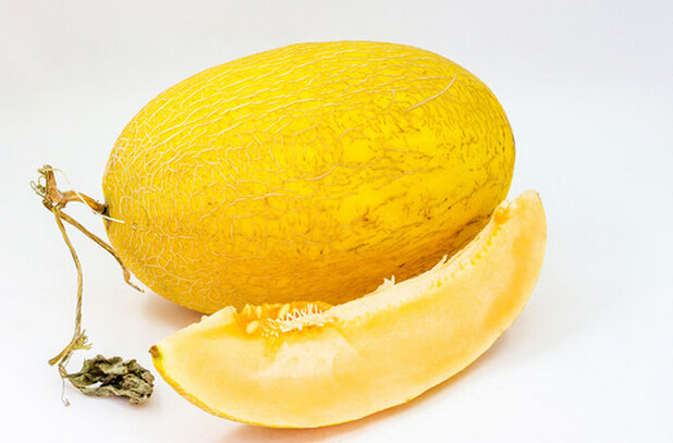 空腹吃哈蜜瓜好嗎 吃哈蜜瓜會(huì)上火嗎 哈蜜瓜