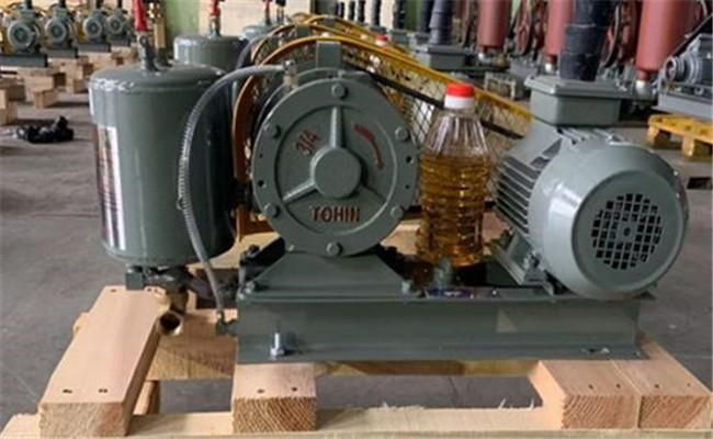 回轉(zhuǎn)式鼓風(fēng)機的工作原理